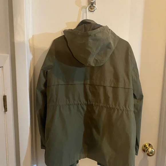 Women’s Spring Jacket - Picture 2 of 3